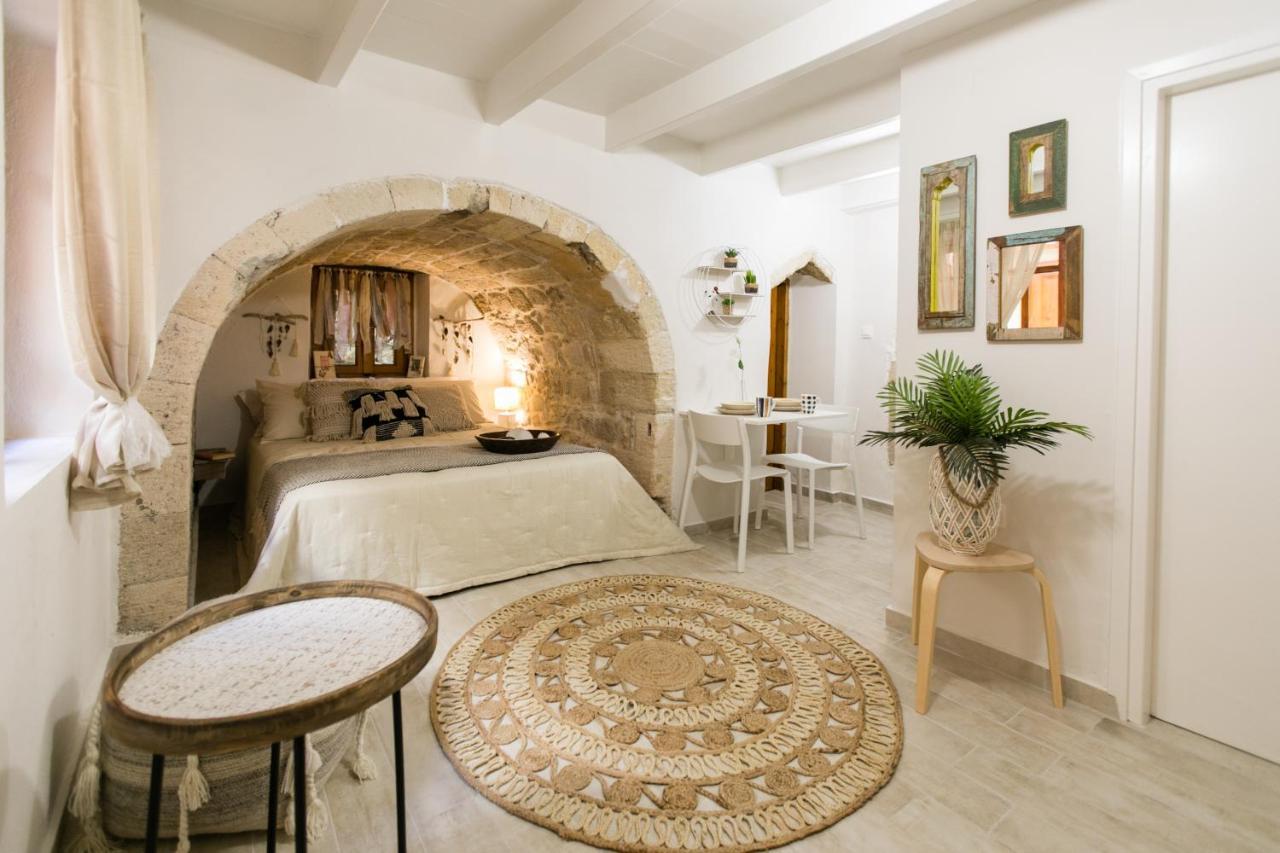 Kamaraki Suites Rethymno  ภายนอก รูปภาพ